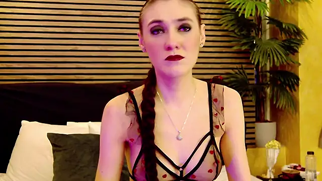 SamaraSinn online show from 01/26/25, 05:23