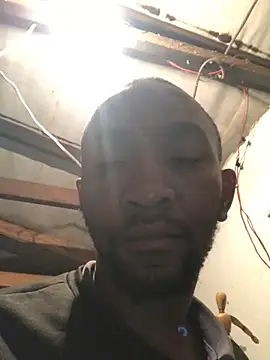Snapshot of MKbesxxx chatting on 06/20/26, 08:11 MKbesxxx online show from 06/20/26, 08:11