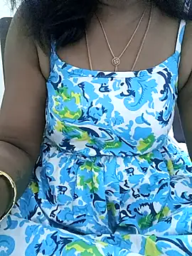 Tamil Vishalini online show from 09/25/25, 06:17