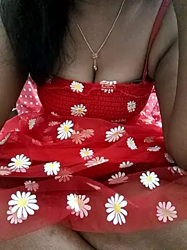 Tamil Vishalini online show from 04/14/26, 05:19