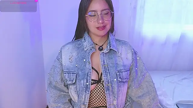 Gretta Hot online show from 03/18/26, 08:23