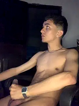 gabrielzinnnn085 online show from 09/11/25, 09:26