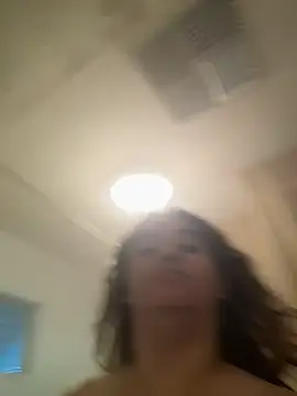 mamifresita online show from 11/30/25, 11:42