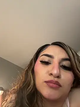 mamifresita online show from 04/05/26, 10:18