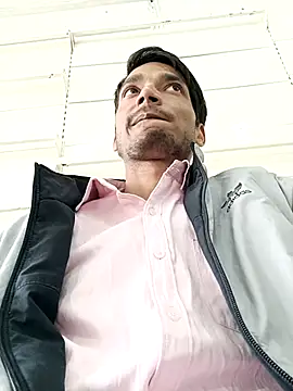 Tarun 0026 online show from 02/19/25, 09:39