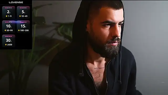 Snapshot of HairyRobxxx chatting on 10/03/25, 04:48 HairyRobxxx online show from 10/03/25, 04:48