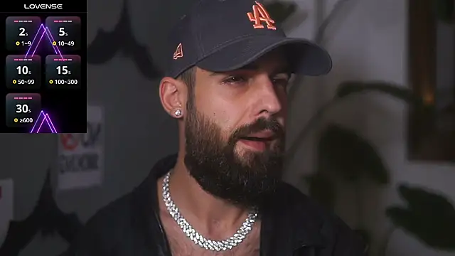 Snapshot of HairyRobxxx chatting on 11/09/25, 09:13 HairyRobxxx online show from 11/09/25, 09:13