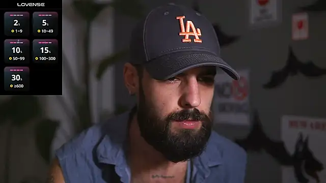 Snapshot of HairyRobxxx chatting on 11/12/25, 04:29 HairyRobxxx online show from 11/12/25, 04:29