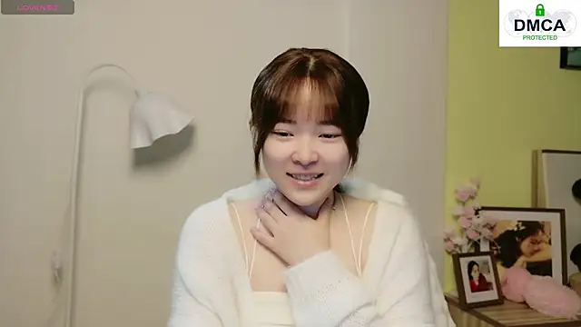 Chenjing0 online show from 03/04/25, 06:04