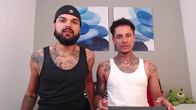 Snapshot of Emilio_Wolf chatting on 01/13/25, 06:49 Emilio Wolf online show from 01/13/25, 06:49