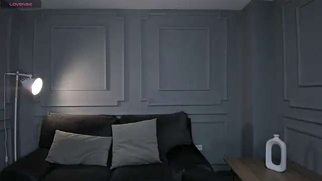 NiaSalvatore online show from 03/06/25, 07:10