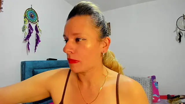 sofi saliva2511 online show from 03/21/25, 01:34