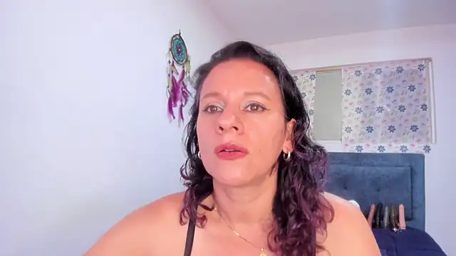 Snapshot of sofi_saliva2511 chatting on 05/09/26, 06:35 sofi saliva2511 online show from 05/09/26, 06:35