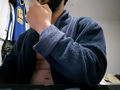 kevi cocks online show from 12/31/24, 03:34