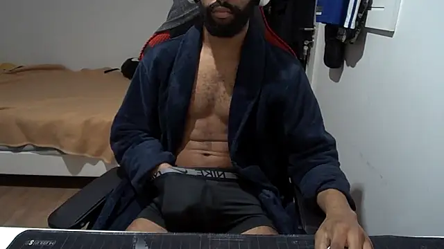 kevi cocks online show from 01/26/25, 05:34