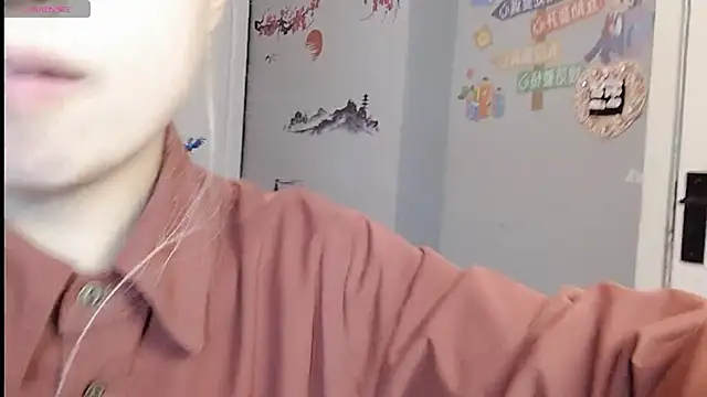 Lucky-xiuxiu online show from 02/25/25, 10:04