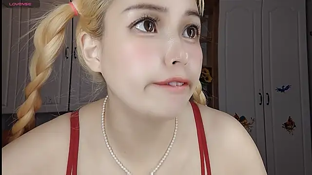 Lucky-xiuxiu online show from 03/05/25, 02:36