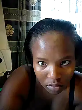 KMbesxxx online show from 03/17/25, 10:17