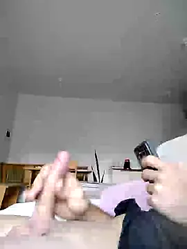 Snapshot of felipe6995 chatting on 01/14/25, 09:09 felipe6995 online show from 01/14/25, 09:09