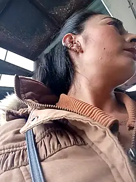 BELLA--26 online show from 01/31/25, 07:40