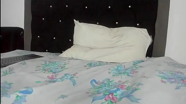 violetadumsper online show from 03/12/25, 09:44