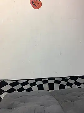 zasmin3 online show from 03/06/25, 11:09