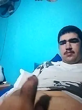 Snapshot of Elrep_tile chatting on 02/22/25, 04:29 Elrep tile online show from 02/22/25, 04:29