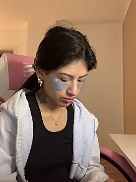 QueenFernanda online show from 01/16/25, 05:53