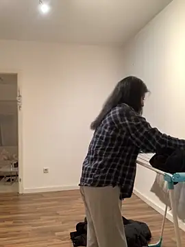 QueenFernanda online show from 01/22/25, 04:33