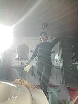 QueenFernanda online show from 02/18/25, 09:21