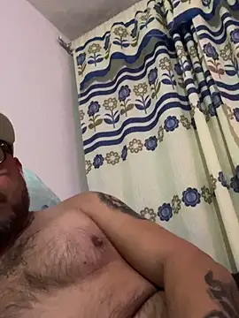 VDorseJHill6 online show from 11/23/25, 07:52