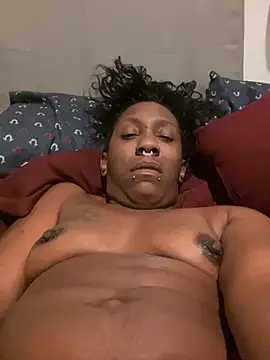 Yoshibaby2670 online show from 02/13/25, 03:39