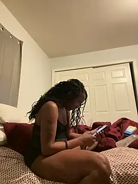 Yoshibaby2670 online show from 02/16/25, 11:26