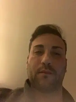 Danilo23791 online show from 01/03/25, 12:43