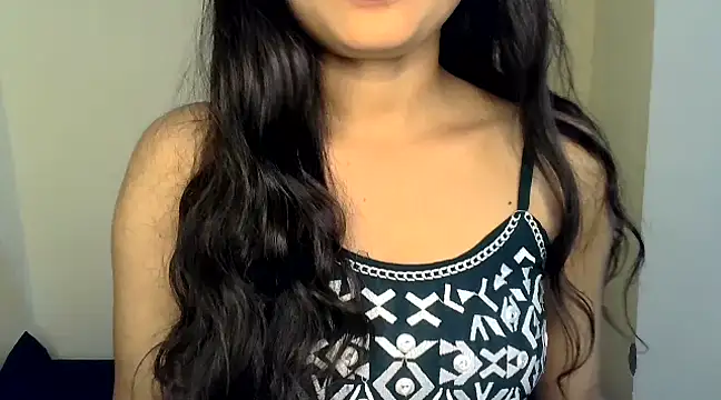 SIYA MAVI online show from 02/05/25, 10:30