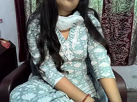 SIYA MAVI online show from 03/15/26, 04:51