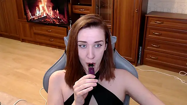 JessicaMurray online show from 04/13/26, 08:03