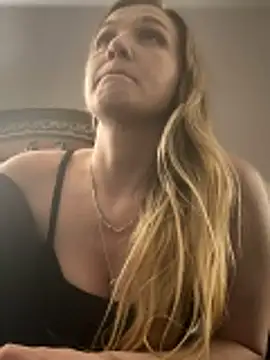 Kitty DaCocks online show from 04/10/26, 10:25