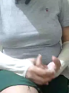 mallupriyapriya online show from 02/10/25, 04:58