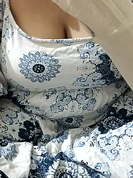 mallupriyapriya online show from 10/09/25, 05:55