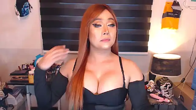 Snapshot of MistressJewel chatting on 01/07/25, 12:13 MistressJewel online show from 01/07/25, 12:13