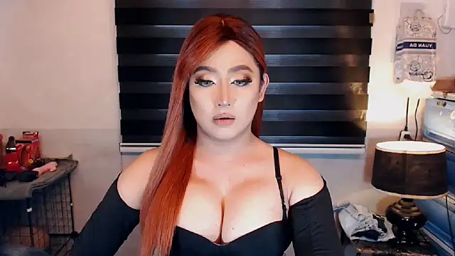 Snapshot of MistressJewel chatting on 02/06/25, 05:14 MistressJewel online show from 02/06/25, 05:14