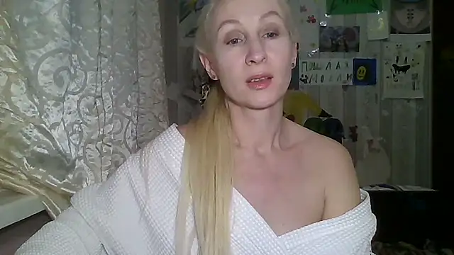 Mariana har777 online show from 03/01/25, 03:27