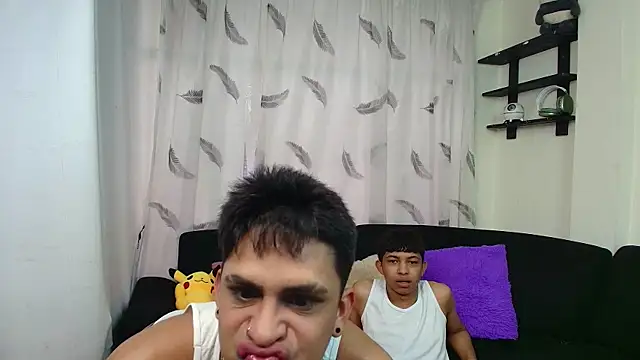 twinkmilk  online show from 02/15/25, 12:01