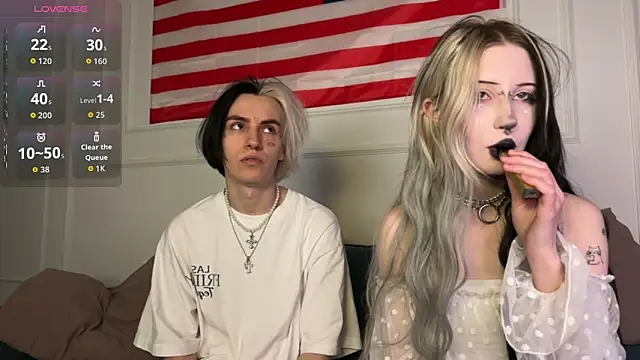 Snapshot of VeryRare_TwinS chatting on 03/04/26, 12:16 VeryRare TwinS online show from 03/04/26, 12:16