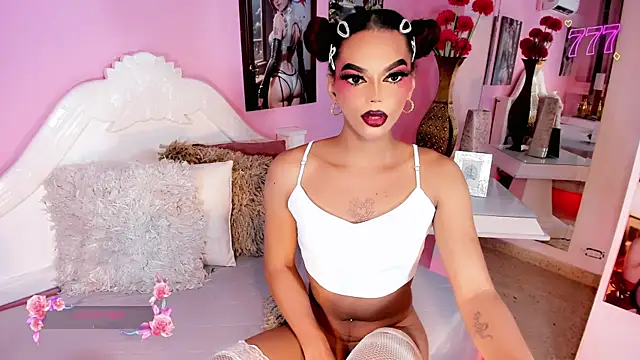 Diva Smith02 online show from 07/15/26, 11:37