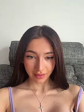 Maddy Jones online show from 02/12/25, 08:07