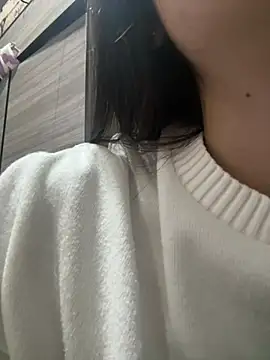 Maddy Jones online show from 02/22/25, 06:19