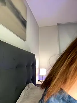 Maddy Jones online show from 10/14/25, 12:44