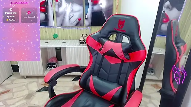 Anniee x online show from 01/30/25, 12:27